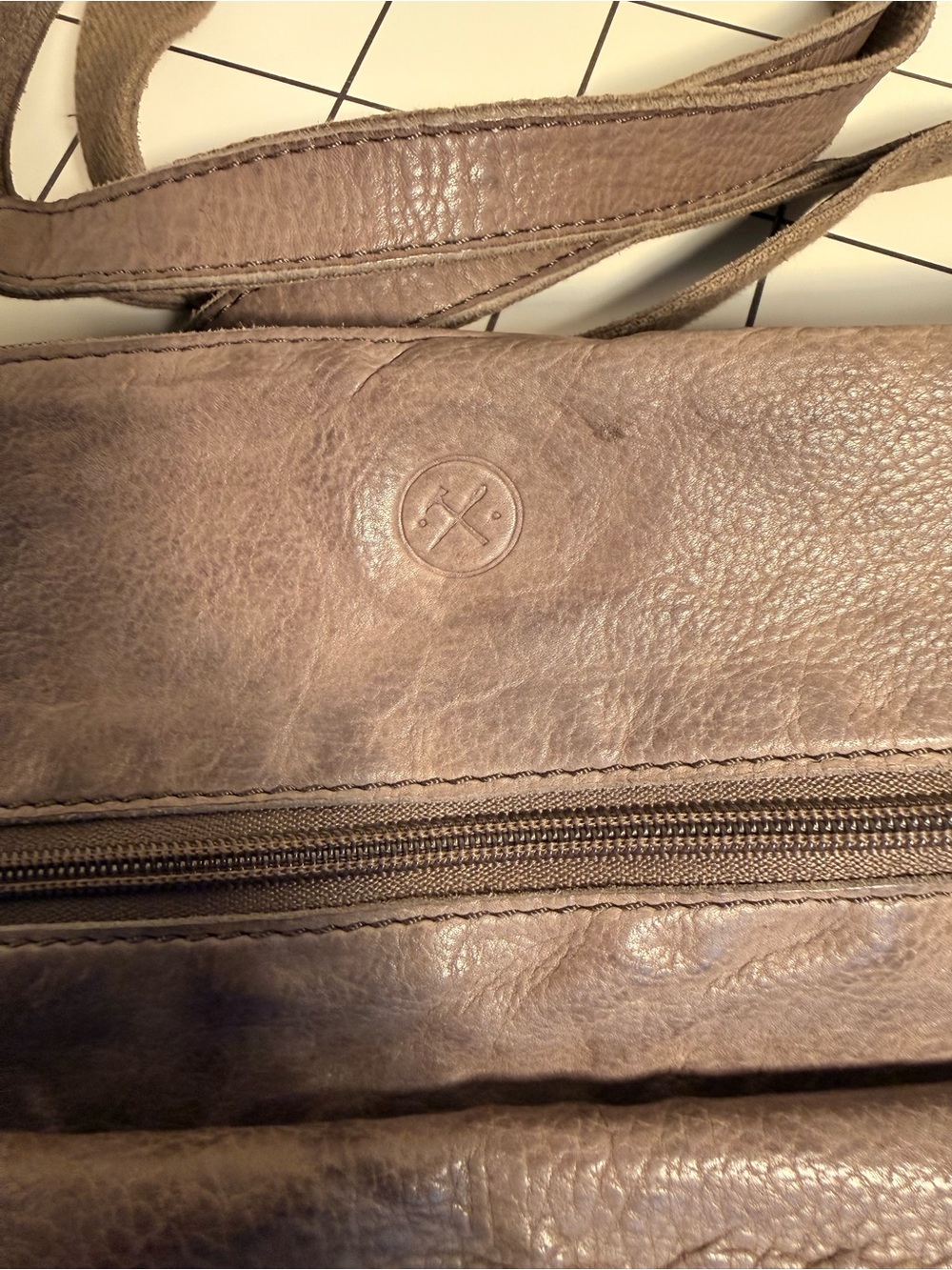 Leather convertible Crossbody Bag or Backpack- Taupe Brown - Picture 2 of 7